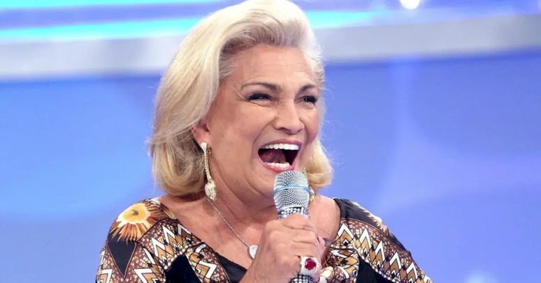 Mais de 500 peças do acervo de Hebe Camargo serão vendidas em brechó de São Paulo