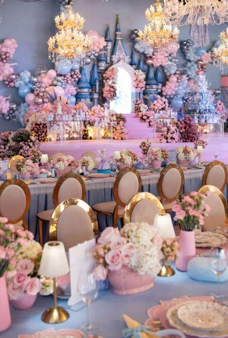 Decora&ccedil;&atilde;o da festa &eacute; de Vero Festas, em Goi&acirc;nia