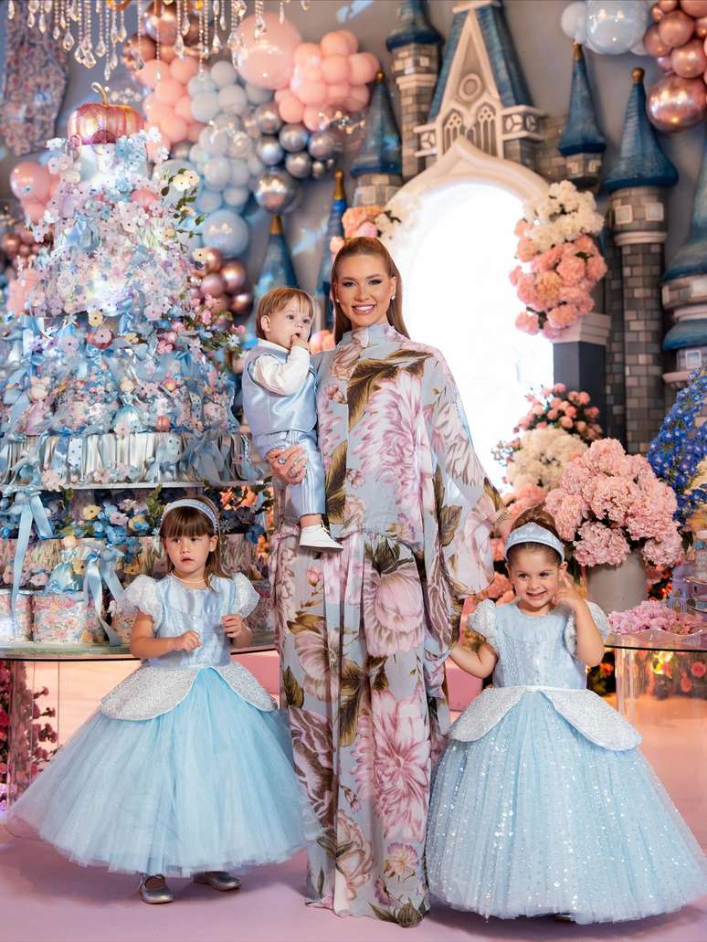 Virginia and children (Photo: @rodolfosantosfotografo/Reproduction/Instagram) Virginia and children (Photo: @rodolfosantosfotografo/Reproduction/Instagram)
