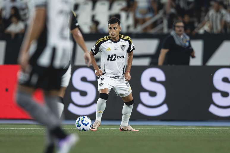 Fausto Vera vai desfalcar o Atl&eacute;tico para cumprir suspens&atilde;o pelo terceiro cart&atilde;o amarelo &ndash;