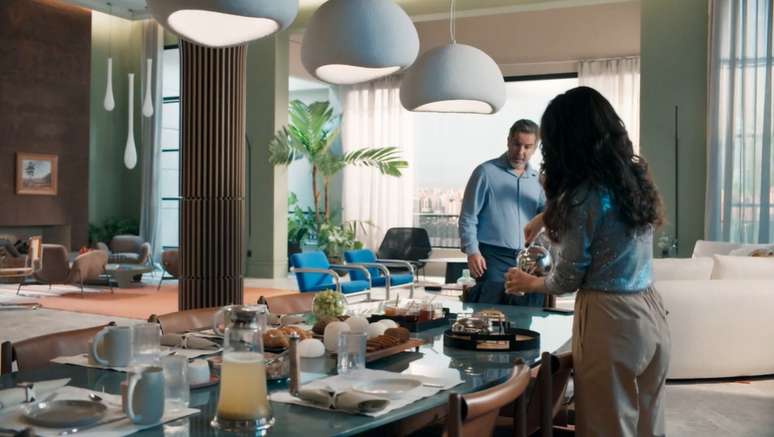 Móveis de design compõem o falso apartamento do núcleo mais rico da novela