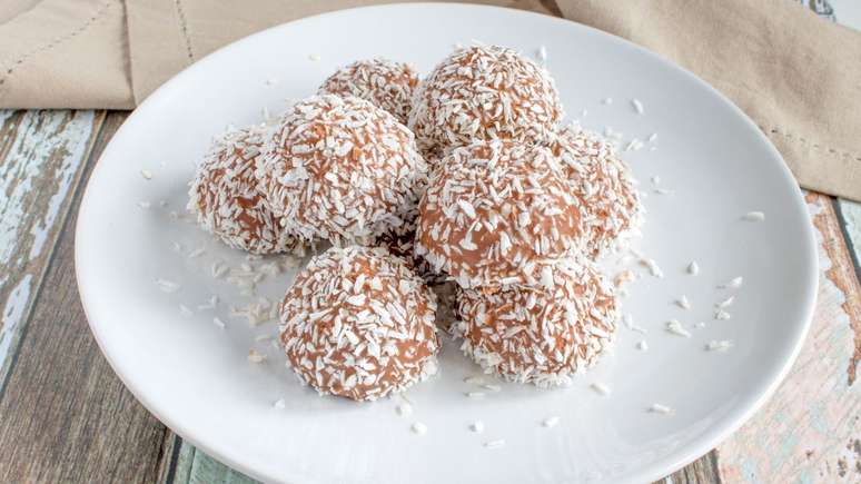 Condensed milk bread: perfect recipe for coffee Condensed milk bread: perfect recipe for coffee