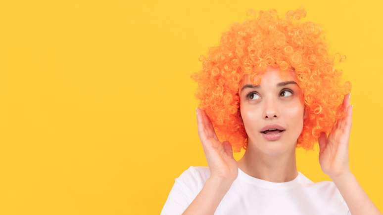 A celebra&ccedil;&atilde;o do Dia do Cabelo Maluco, atualmente, mostra-se consolidada em diferentes comunidades escolares brasileiras &ndash; depositphotos.com / olenahs2.gmail.com