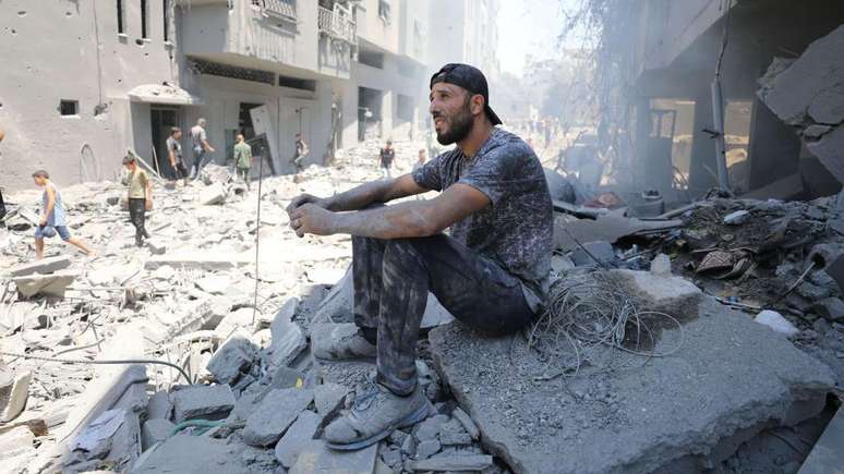 Da mesma forma que a popula&ccedil;&atilde;o local em meio aos escombros, o pr&oacute;prio Hamas tamb&eacute;m est&aacute; cansado da guerra, segundo o ex-assessor do grupo, Ahmed Yousef