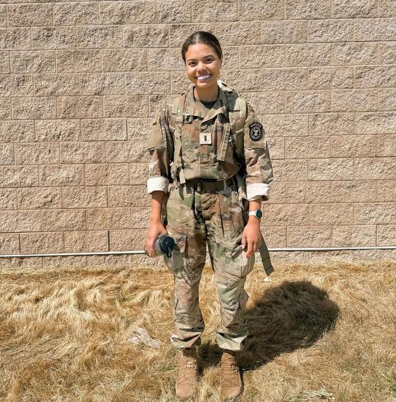 Alma Coopera in military uniform Alma Coopera in military uniform