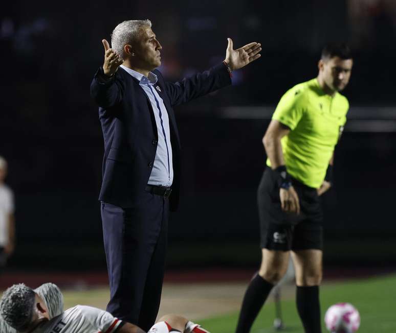 Crespo praises San Paolo, but leaves the club's future open - Crespo praises San Paolo, but leaves the club's future open -