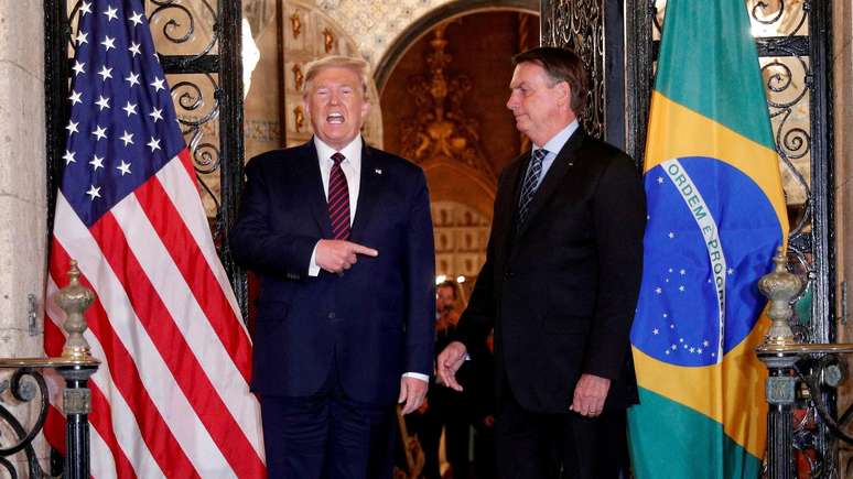 Trump tentou interferir em julgamento de Bolsonaro sem sucesso