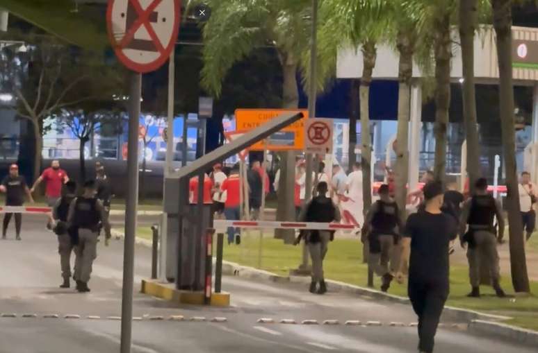 Brigada Militar evitou uma manifesta&ccedil;&atilde;o maior dos torcedors do Inter &ndash;