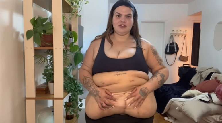Thai Carla shows off excess skin after losing 75kg: ‘Fitting into clothes feels really good’ Thai Carla shows off excess skin after losing 75kg: ‘Fitting into clothes feels really good’