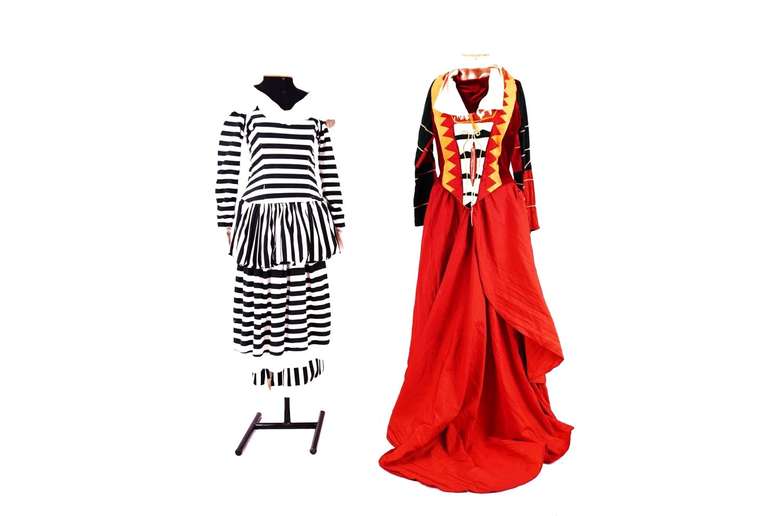 Figurinos de Cacilda 1998, usados por Beth Coelho (esq.) e Ligia Cortez (dir.) (