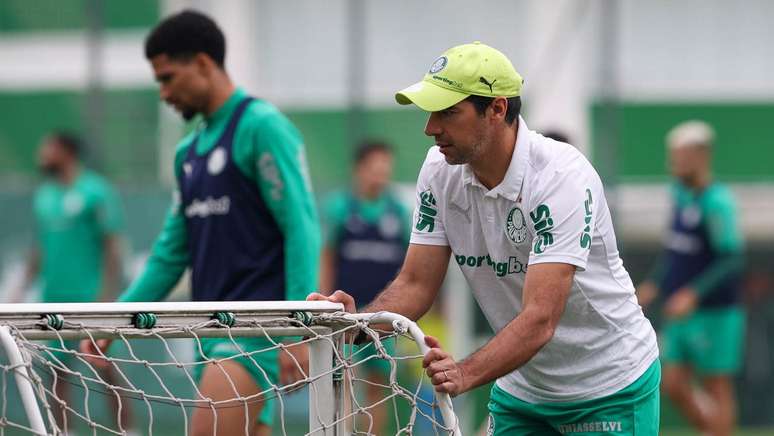 Abel prepara Palmeiras para buscar milagre contra LDU &ndash;