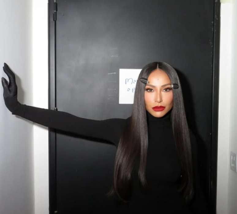 Sabrina Sato revela rotina com compromissos e como lida com o dia a dia