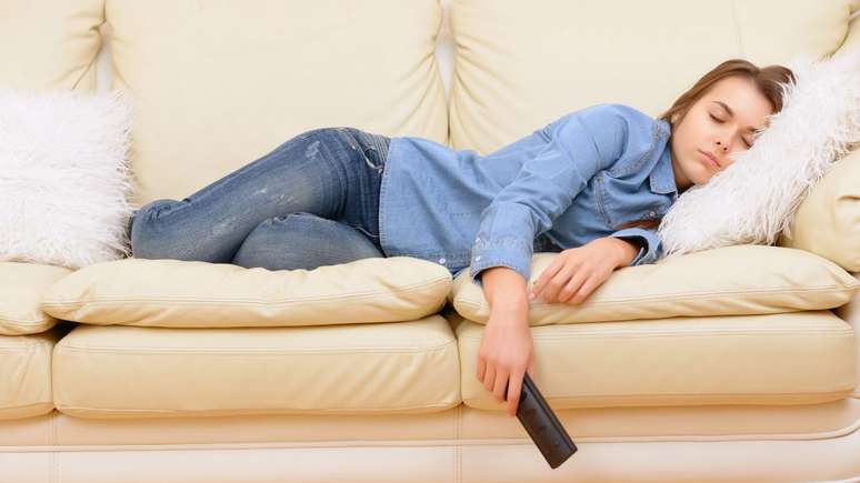 Why can sleeping with the television on affect your sleep? Why can sleeping with the television on affect your sleep?