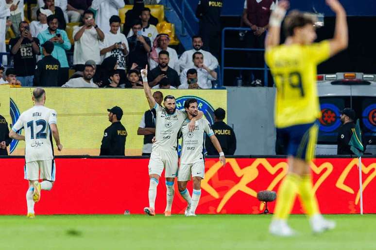 Benzema marcou em vit&oacute;ria dos visitantes &ndash;