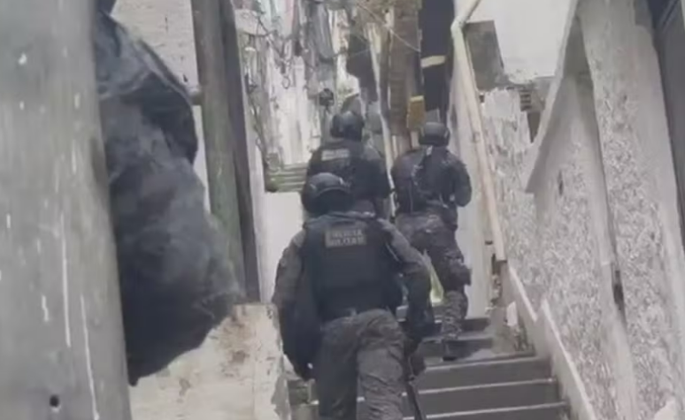 Policiais Militares realizam megaoperação na Zona Norte do Rio