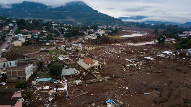 Roca Sales foi uma das cidades destruídas durante enchente recorde no Rio Grande do Sul no ano passado
