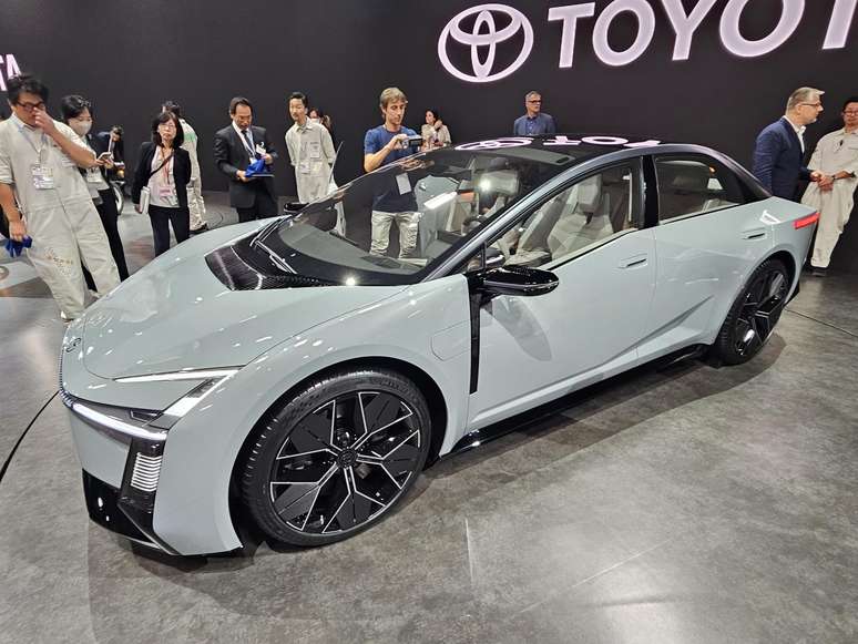 Toyota Corolla Concept
