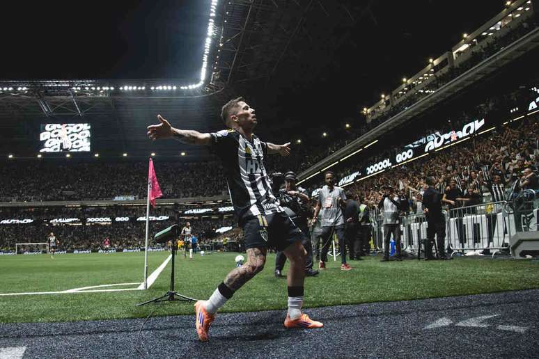 Bernard marcou o segundo gol da vit&oacute;ria atleticana &ndash;