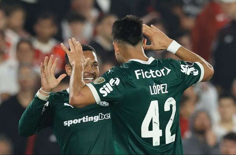 Flaco L&oacute;pez e Vitor Roque s&atilde;o as grandes esperan&ccedil;as do Palmeiras para virar contra a LDU &ndash;