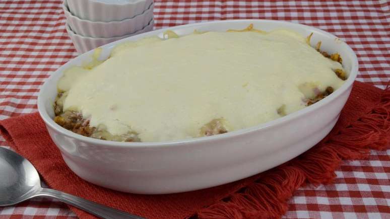 Macarr&atilde;o de forno com creme de cebola &ndash; Foto: Kelly Guerra