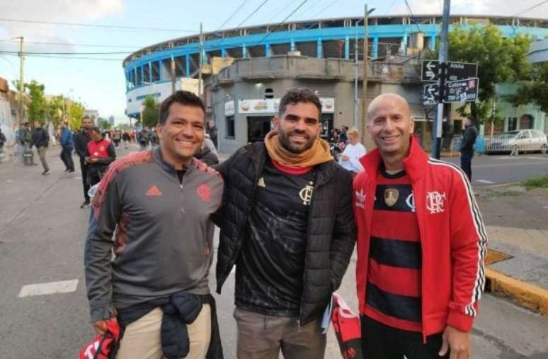 Edmundo é torcedor do Flamengo, mas o nome é uma homenagem ao tio –