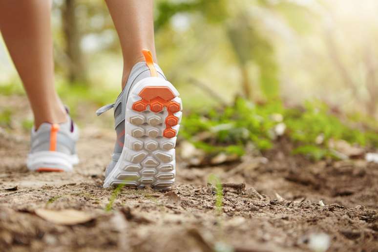 Is it possible to lose weight simply by walking as exercise? Is it possible to lose weight simply by walking as exercise?