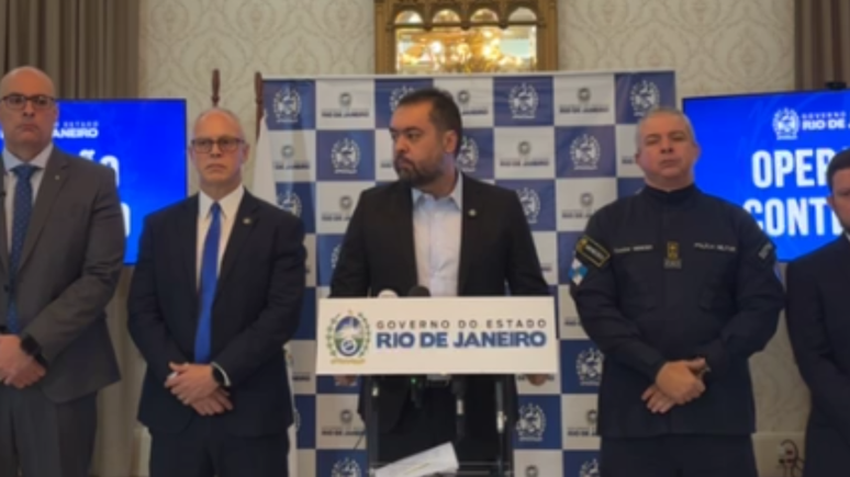 Cláudio Castro diz que pediu transferência de presos ligados ao CV a presídio federal