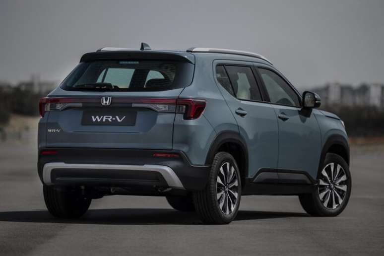 Novo WR-V tem estilo "boxy", com linhas verticais e quadradas