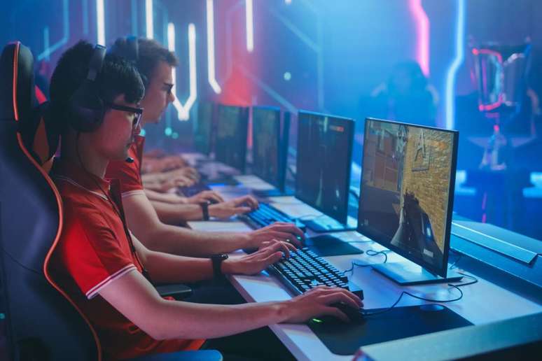 É possível encontrar eventos ao vivo para apostar em games