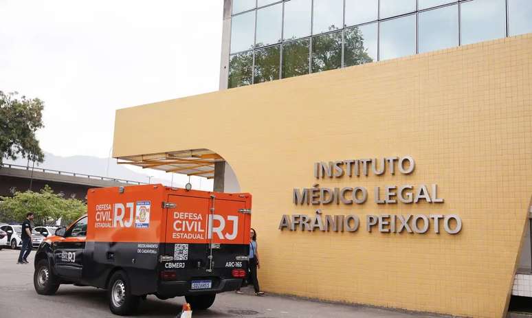 O Minist&eacute;rio P&uacute;blico do Rio de Janeiro (MPRJ) enviou peritos ao Instituto M&eacute;dico-Legal (IML) para a realiza&ccedil;&atilde;o de per&iacute;cia independente.  