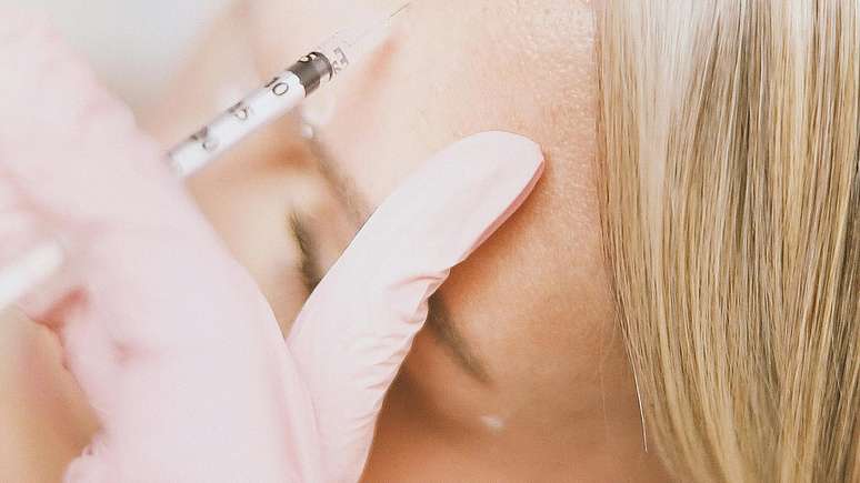 Preventive Botox becomes an ally for those who want to age well, with lightness, self-esteem and zero exaggerations Preventive Botox becomes an ally for those who want to age well, with lightness, self-esteem and zero exaggerations