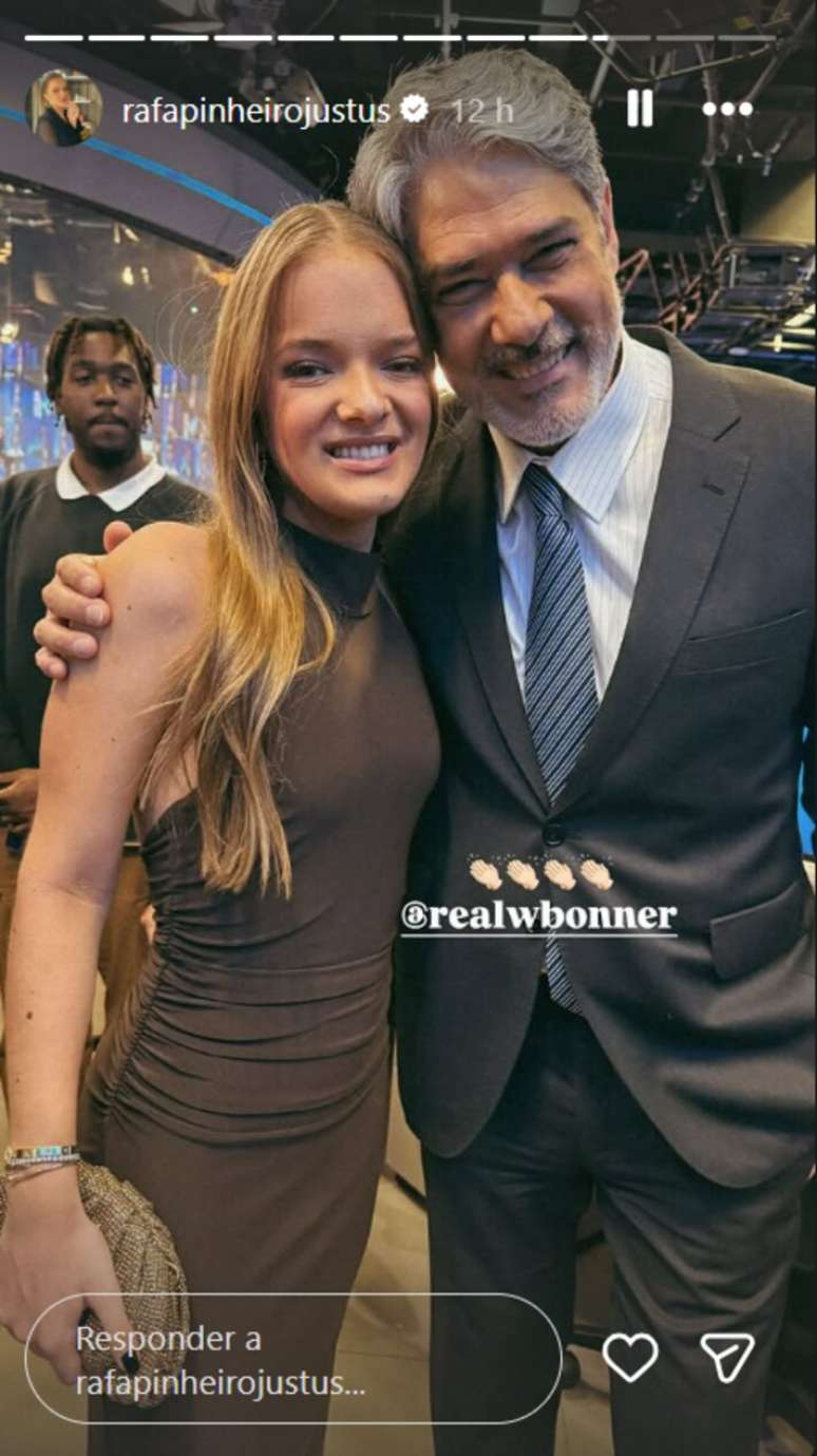 Rafa Justus published a photo together with William Bonner on his Instagram on Friday evening, 31st; Tralli's family was also present at the presenter's farewell party