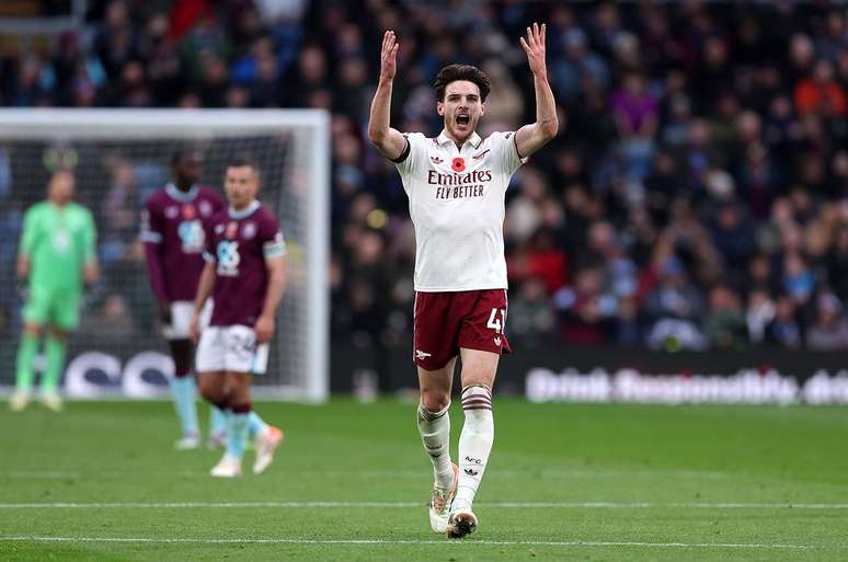 Declan Rice comemora o gol marcado na vit&oacute;ria sobre o Burnley &ndash;