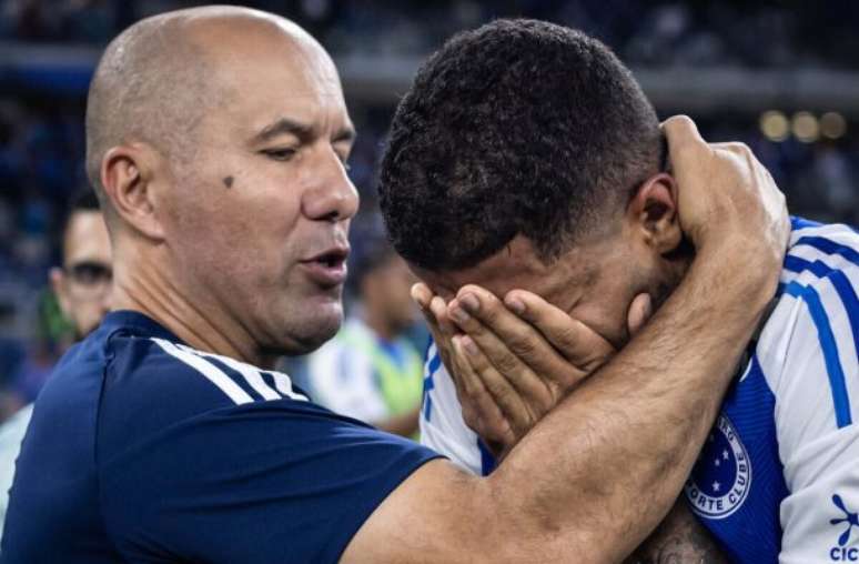 Jardim praises the Cruzeiro team and fans, but on the future… “Football belongs to God” Jardim praises the Cruzeiro team and fans, but on the future… “Football belongs to God”
