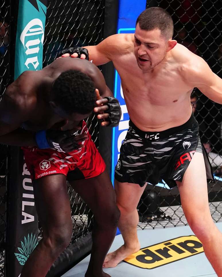 UFC Vegas 110: Steve Garcia defeats David Onama in the first round