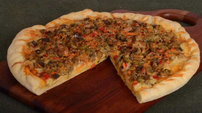 Massa de pizza artesanal &ndash; Foto: Guilherme Corr&ecirc;a