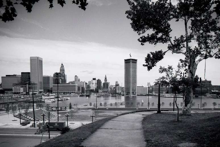 Bishop diz que, na &eacute;poca, os jovens sabiam que confrontar a pol&iacute;cia de Baltimore era uma m&aacute; ideia.