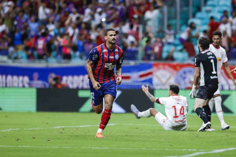 Bahia leva a melhor sobre o Bragantino na Fonte Nova, gra&ccedil;as aos gols de Willian Jos&eacute; na etapa final &ndash;