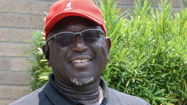 Kayla reconhece o aux&iacute;lio de Charlton Roberson, seu mentor na Coaliz&atilde;o para a Redu&ccedil;&atilde;o de Danos da Carolina do Norte, como uma pessoa fundamental para sua recupera&ccedil;&atilde;o