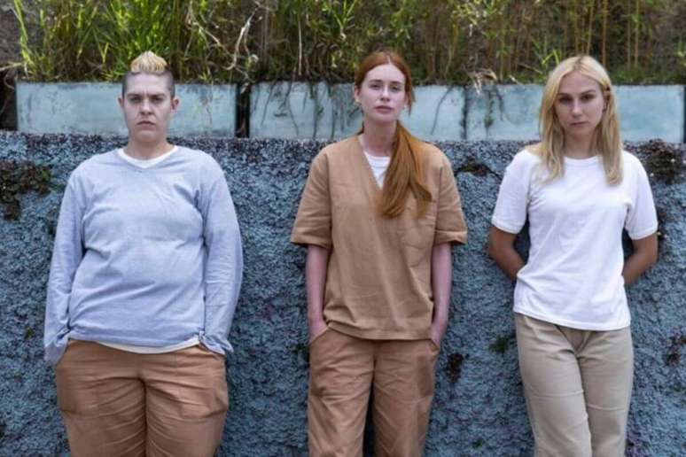 Os diálogos da série foram criados pelos roteiristas a partir dos registros dos livros e do perfil dos personagens 