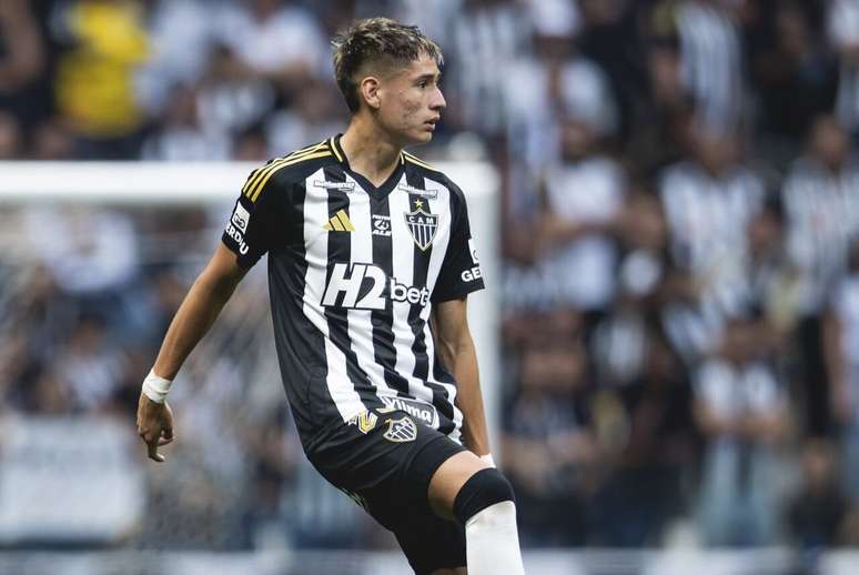 Iv&aacute;n Rompan, do Atl&eacute;tico est&aacute; entre os convocados da sele&ccedil;&atilde;o chilena.