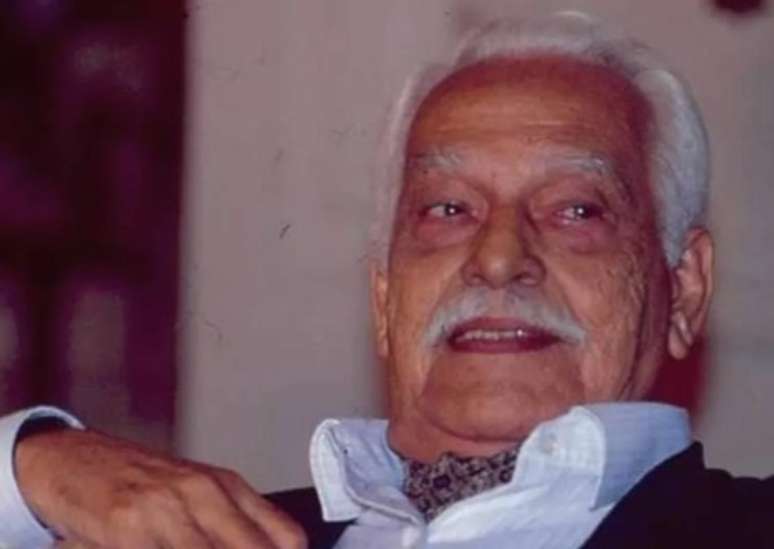 Paulo Gracindo in 'The Scrap Queen'