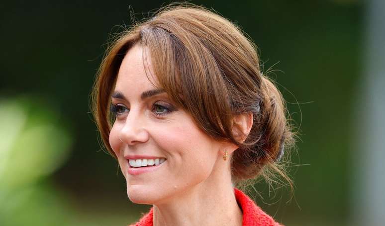 Tem veneno de abelha e proteína de placenta: respire fundo ao descobrir o preço do creme rejuvenescedor favorito de Kate Middleton.