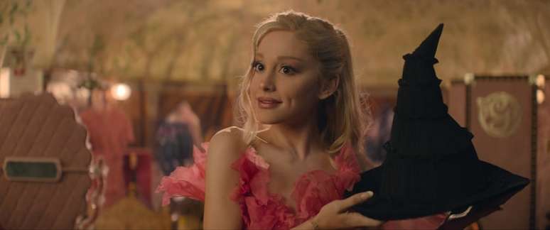 Ariana Grande não virá mais ao Brasil para a premiere de 'Wicked: For Good'; entenda