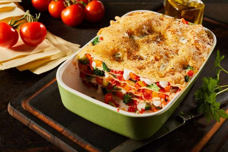 Lasanha vegana de legumes 