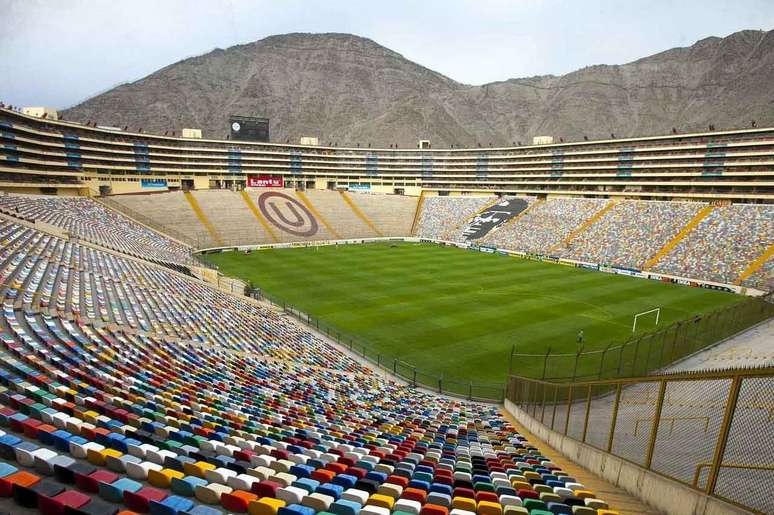 Palmeiras e Flamengo v&atilde;o decidir a final da Libertadores no dia 29, em Lima, no Peru &ndash;