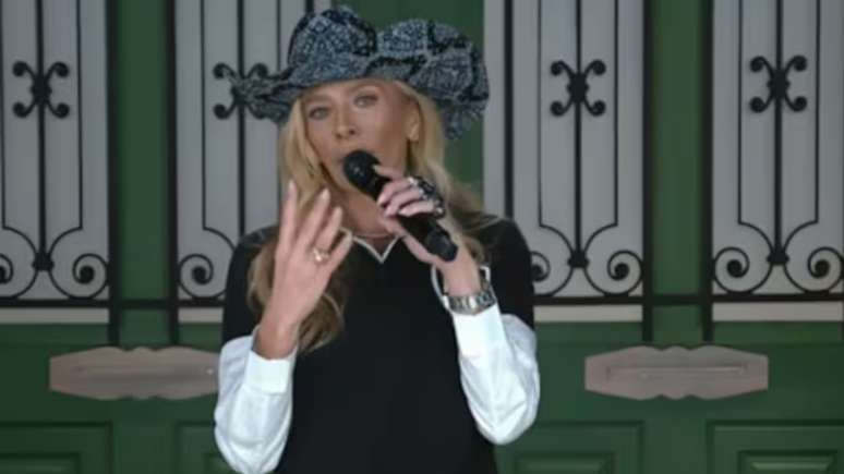 Adriane Galisteu em 'A Fazenda 17'