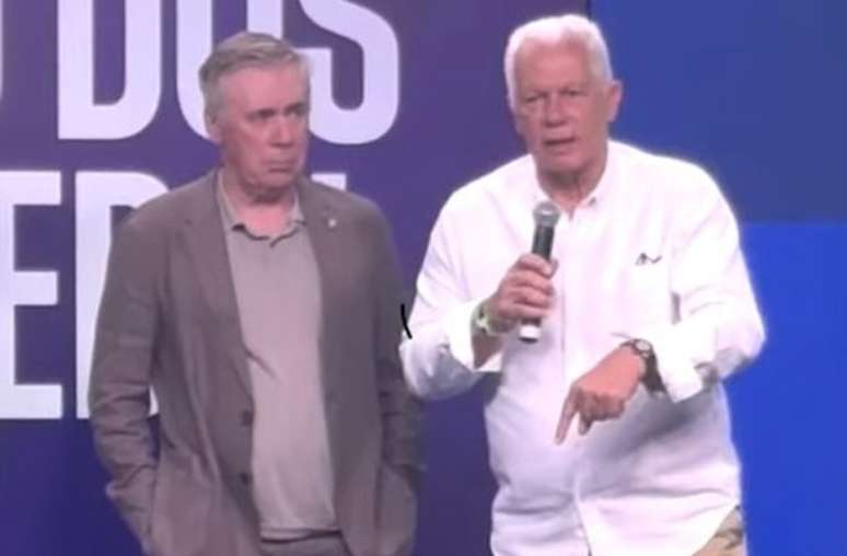 - Reprodução de Vídeo - Legenda: Leão criticou a presença de estrangeiros no Brasil mesmo na frente de Ancelotti