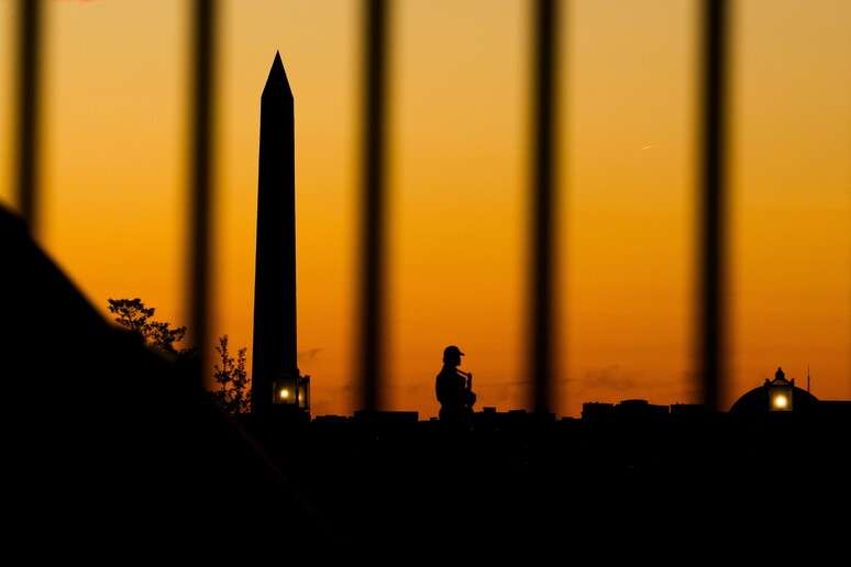 Congresso não conseguiu aprovar uma nova lei orçamentária