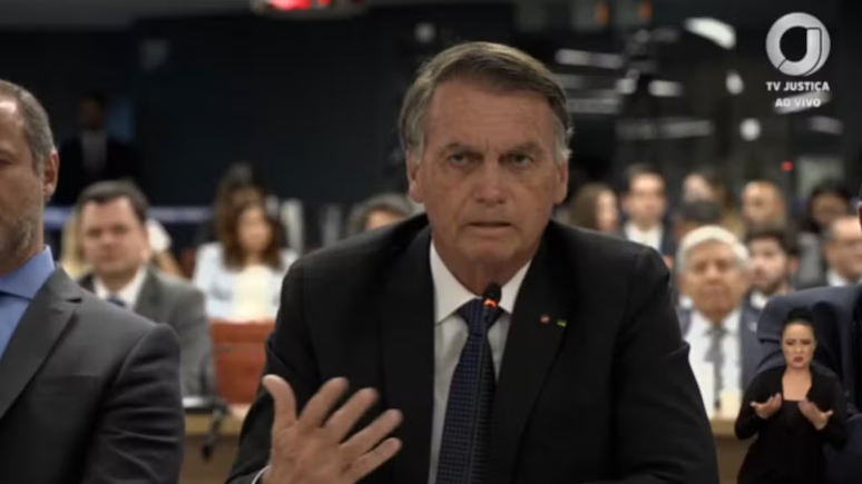 'Abatido': Deputado revela como está Jair Bolsonaro em prisão domiciliar / Reprodução: TV Justiça